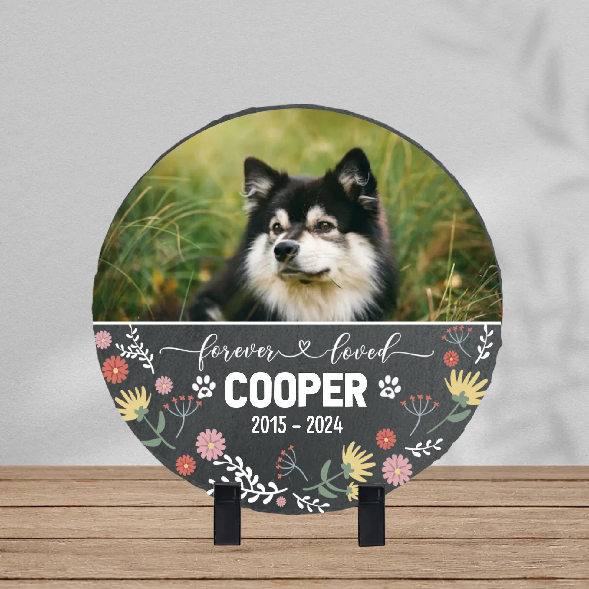 Circle-Stone---Garden-Mockup